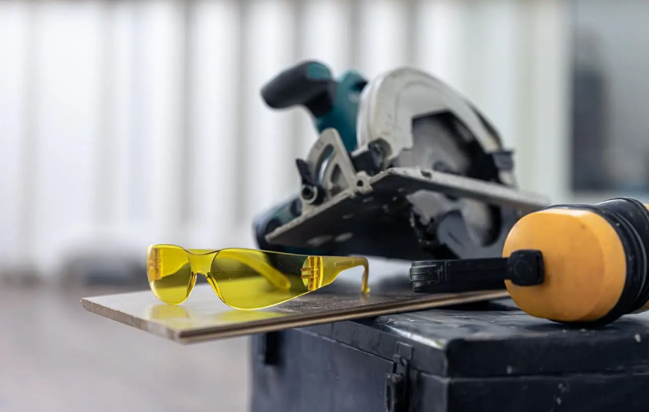 5 Power Tools That Make Construction Projects Easier and Faster