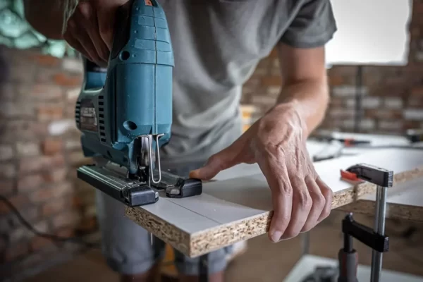 Choosing the Right Jigsaw Power Tool for Your Needs in Dubai