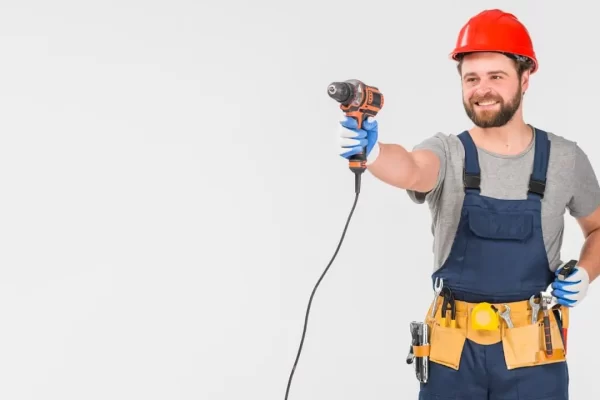 Exploring the Diverse Uses of Power Tools in Dubai
