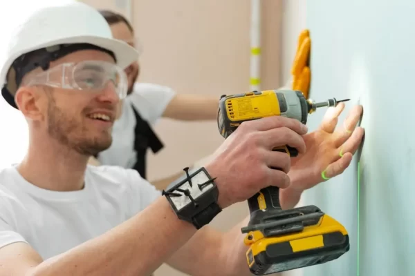 How to Choose the Right Cordless Drill for Your Needs in Dubai