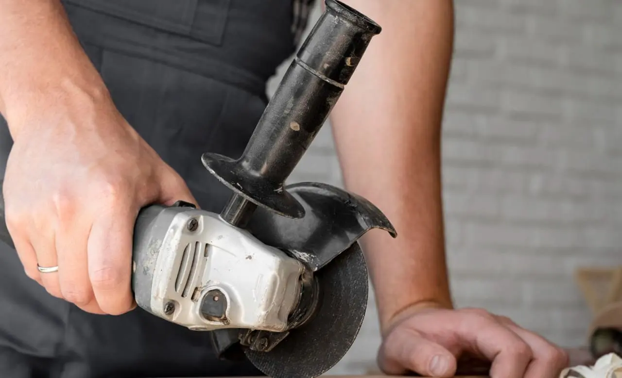 How to Extend the Lifespan of Your Power Tools