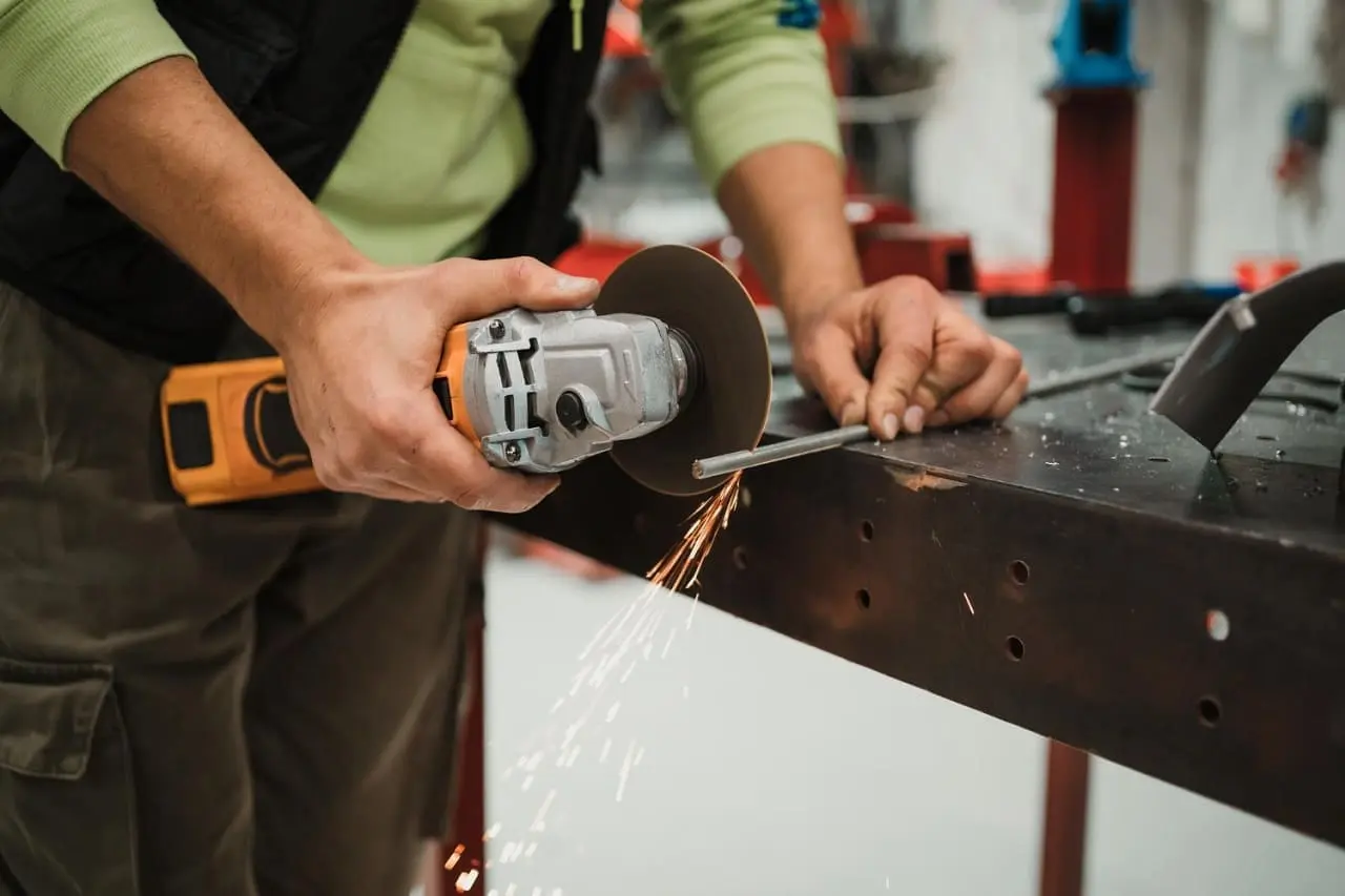 How to Select the Best Power Tools for Your Workshop