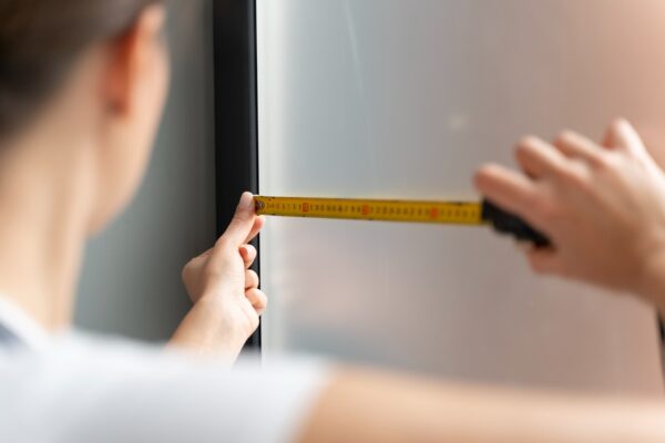 How to Use a Tape Measure - Buy Online Dubai