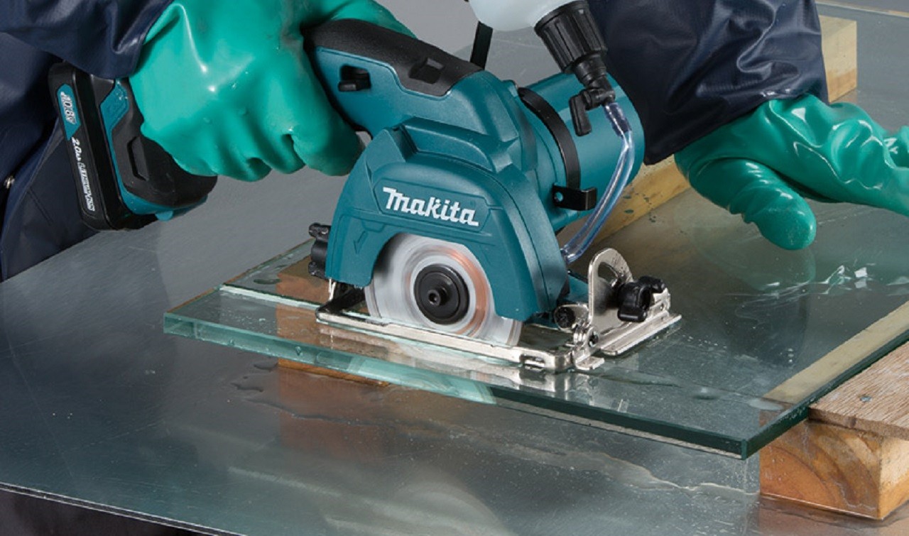 Quick and Easy Guide to Cutting Glass and Tile - Buy Online Dubai