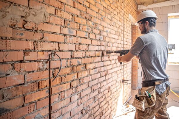 The Role of Power Tools in Dubai's Construction Industry