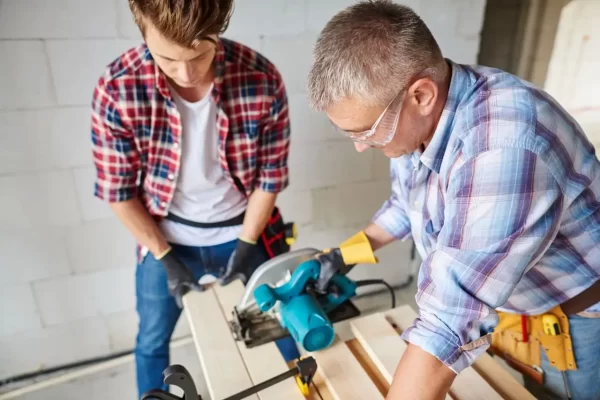 Top 10 Must-Have Power Tools for DIY Enthusiasts in Dubai